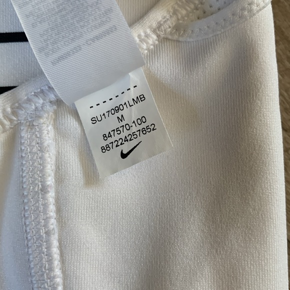 White Racerback Sports Bra Nike Size Medium - Picture 5 of 6